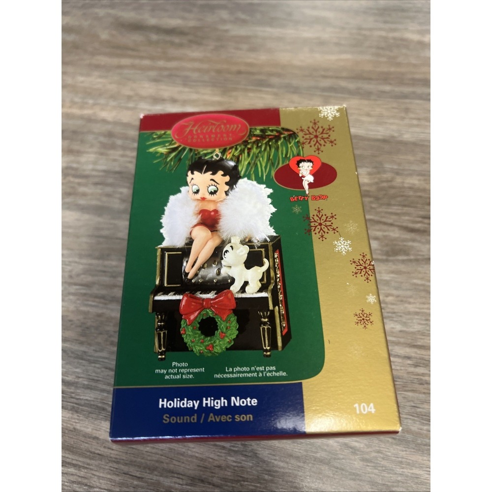 Carlton Cards Heirloom Betty Boop Holiday High Note Sound Christmas Ornament